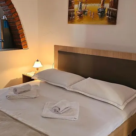 Aliaj 4* Berati
