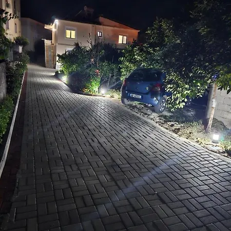 Aliaj 4*