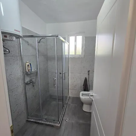 Pensión Aliaj Berat